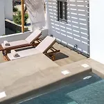 Hotell Trinity Mykonos - Beachfront 3*