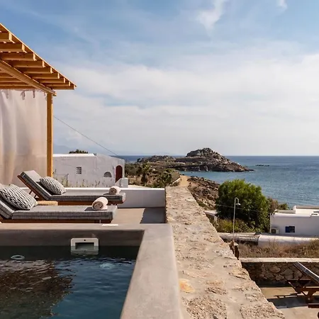 Trinity Mykonos - Beachfront 호텔