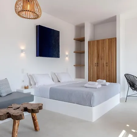 Trinity Mykonos - Beachfront 호텔 3*