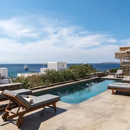 Trinity Mykonos - Beachfront 호텔