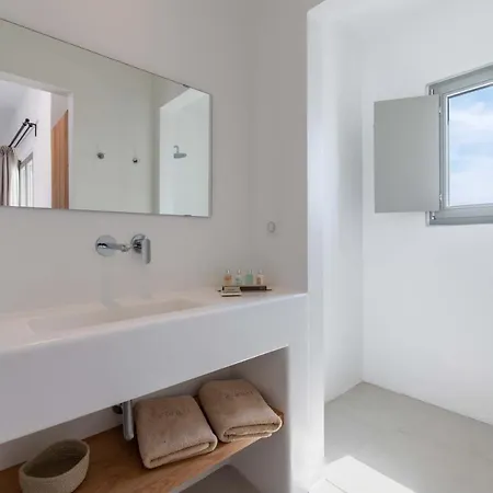 호텔 Trinity Mykonos - Beachfront 3*