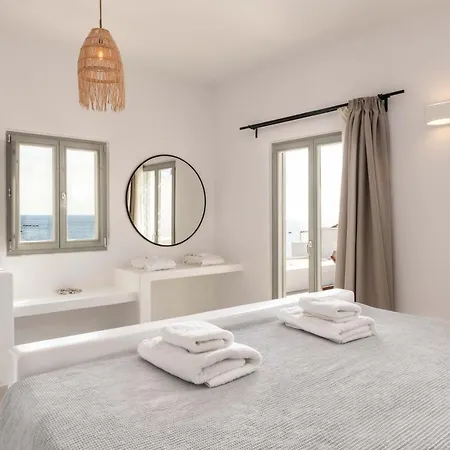 호텔 Trinity Mykonos - Beachfront Platys Gialos (Mykonos)