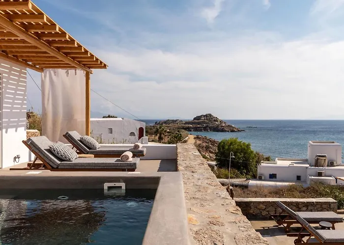 Trinity Mykonos - Beachfront Hotel