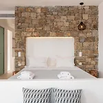 Hotel Trinity Mykonos - Beachfront 3*