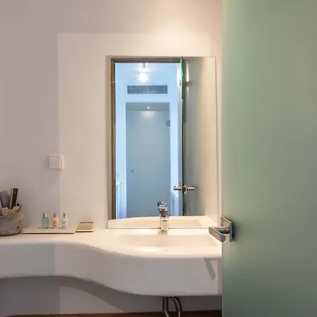 Trinity Mykonos - Villa&beachfront Boutique Hotel