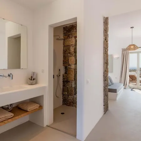 Trinity Mykonos - Villa&beachfront Boutique Hotel