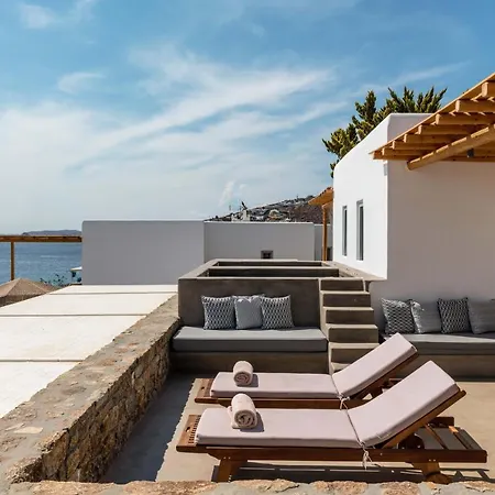 Trinity Mykonos - Beachfront Πλατύς Γιαλός