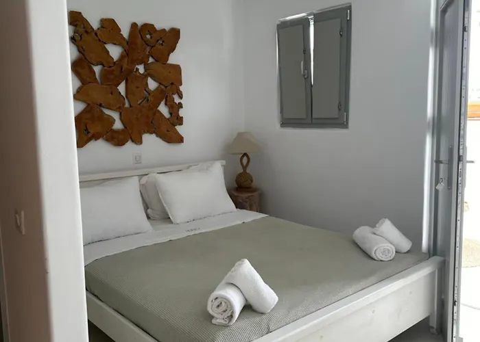 Trinity Mykonos - Beachfront Szálloda