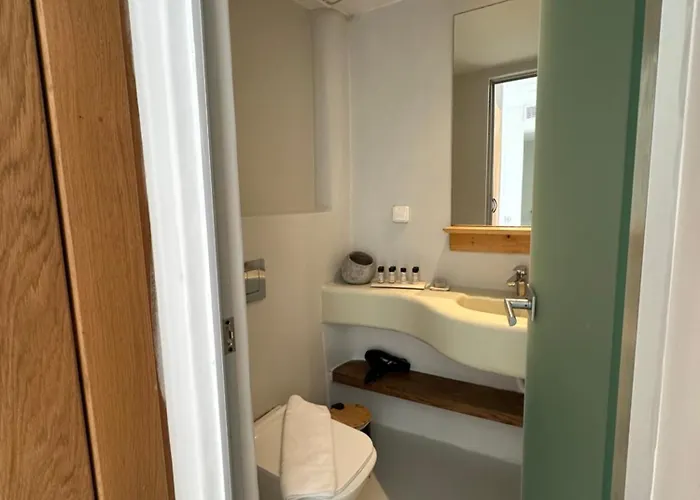 Trinity Mykonos - Beachfront Szálloda Platísz Jalósz