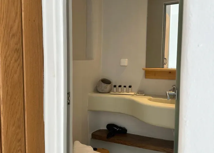 Trinity Mykonos - Beachfront Hotel 3*