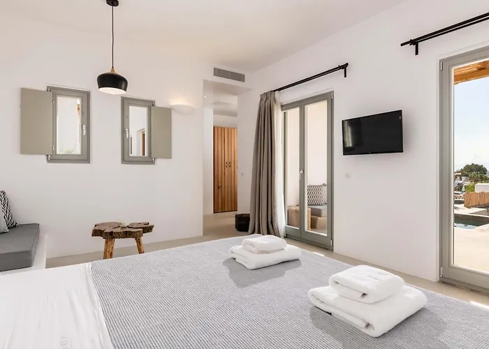 Szálloda Trinity Mykonos - Beachfront 3*