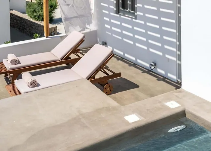 Hotel Trinity Mykonos - Beachfront 3*