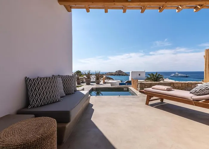 Trinity Mykonos - Beachfront Szálloda 3*