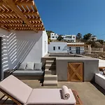 Trinity Mykonos - Beachfront Platis Gialos